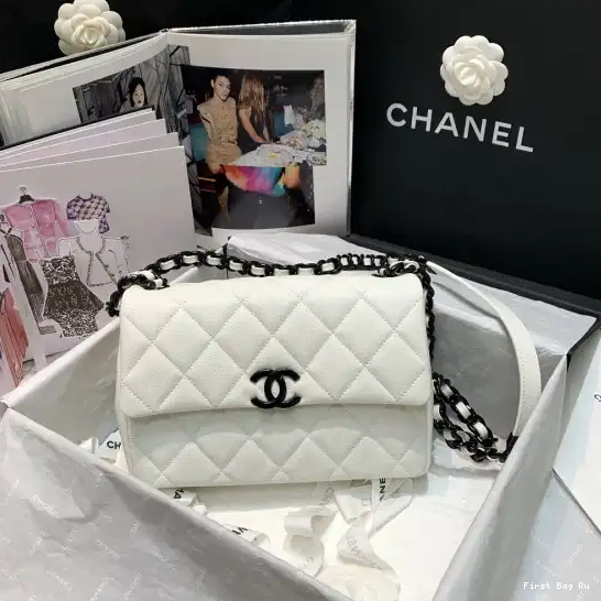 First Bag Ru BAG FLAP CHANEL 0521